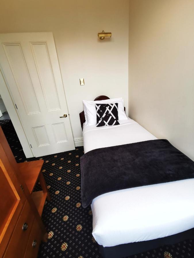 Highland House Boutique Hotel Dunedin Bagian luar foto