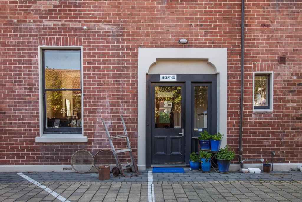 Highland House Boutique Hotel Dunedin Bagian luar foto
