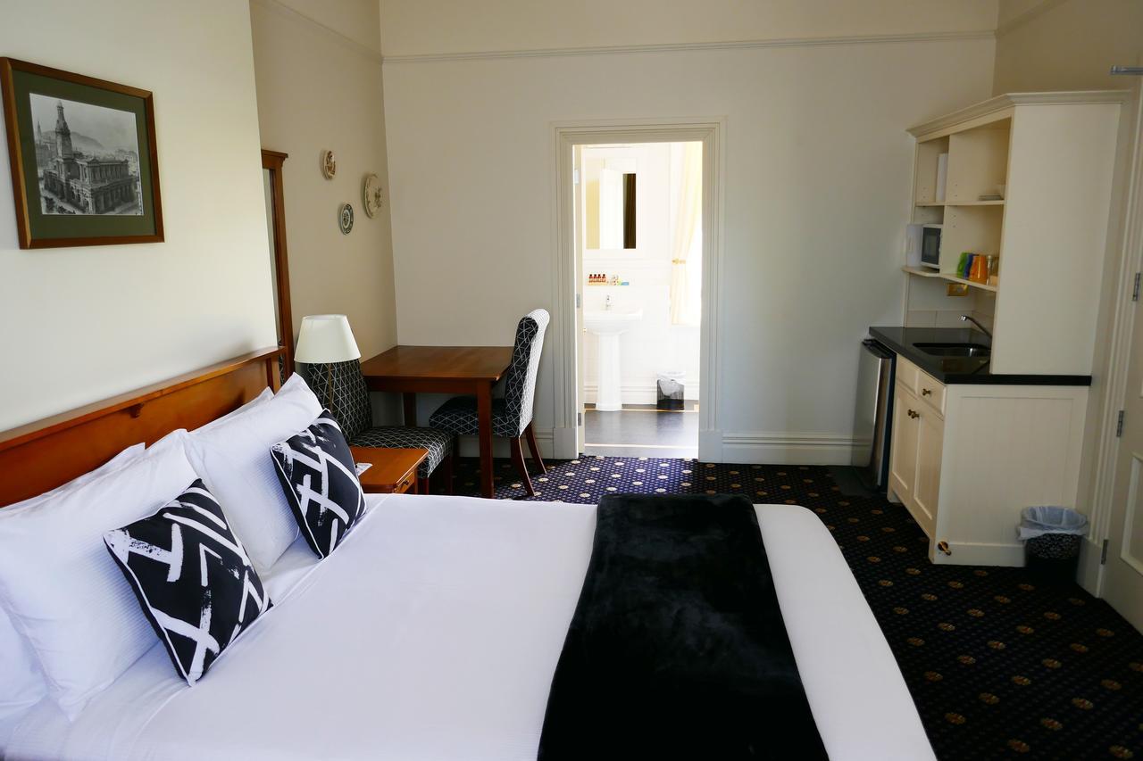 Highland House Boutique Hotel Dunedin Bagian luar foto
