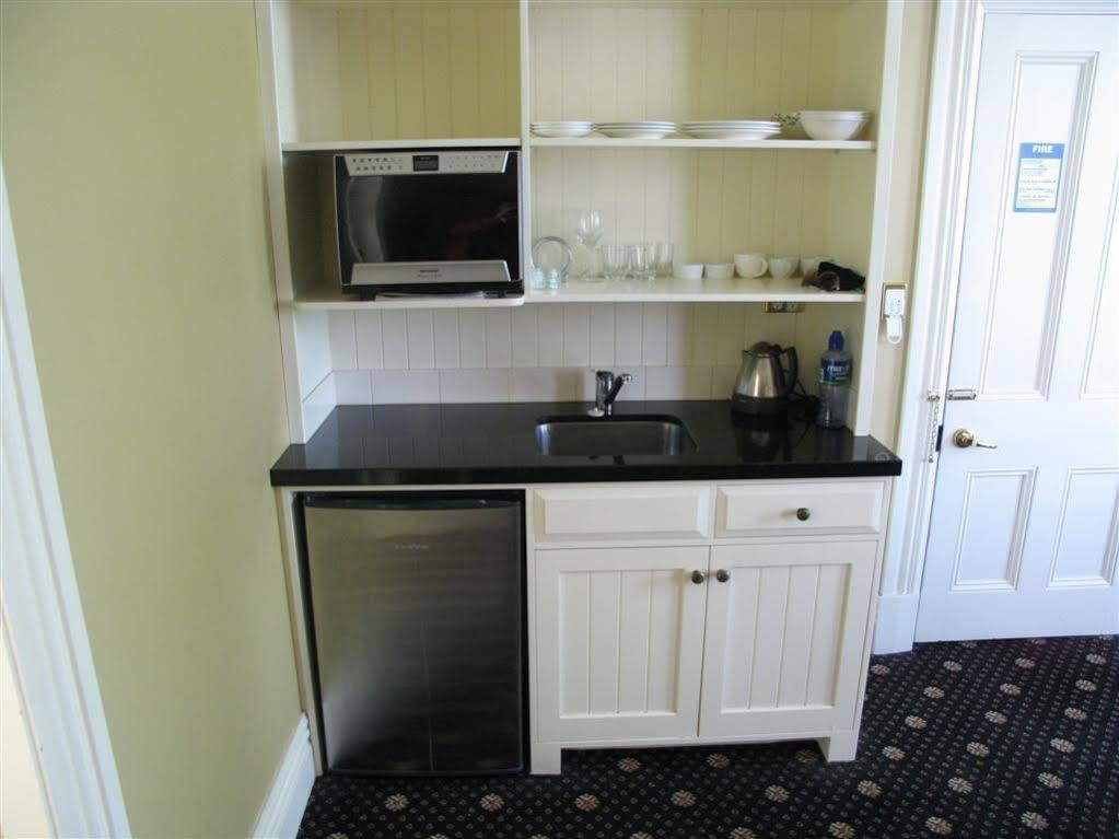 Highland House Boutique Hotel Dunedin Bagian luar foto