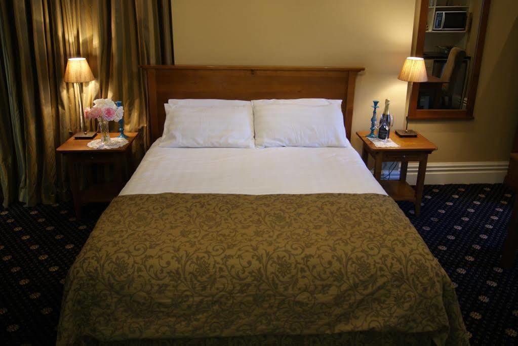 Highland House Boutique Hotel Dunedin Bagian luar foto