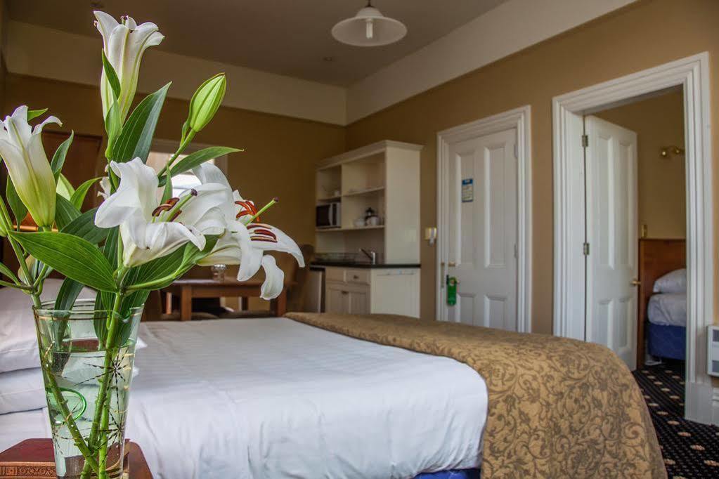 Highland House Boutique Hotel Dunedin Bagian luar foto