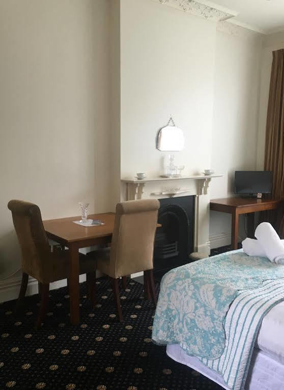 Highland House Boutique Hotel Dunedin Bagian luar foto